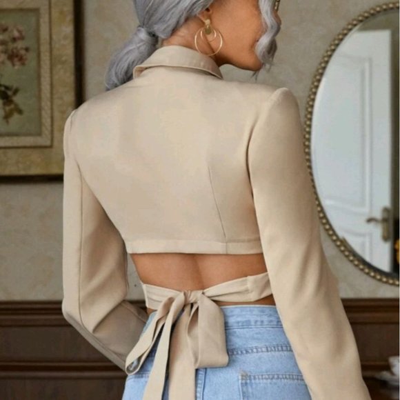 CHIC SUIT TOP - Picture 4 of 6